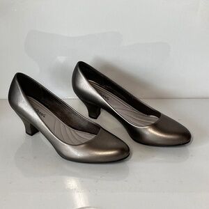 Easy Street Fabulous Comfort Pump